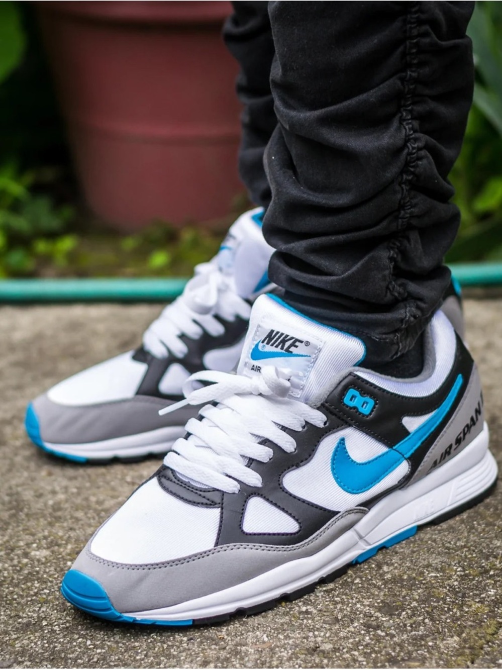 Nike Air Span II Sneakers in Laser Blue Multi Size 8.5/ EU 42